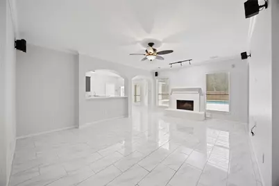15 Finetta Lane, Alvin, TX 77511 - Photo 7