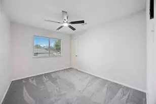 15 Finetta Ln, Alvin, TX 77511 - Photo 25