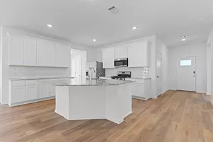 1411 Angelfish Dr, Iowa Colony, TX 77583 - Photo 5