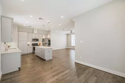 1305 Mayfair Clarkson Lane, Houston, TX 77055 - Photo 17