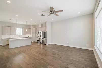 1305 Mayfair Clarkson Lane, Houston, TX 77055 - Photo 15