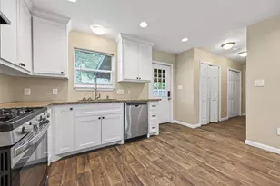 1708 Sycamore Ave, Bay City, TX 77414 - Photo 13