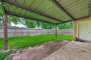 1708 Sycamore Ave, Bay City, TX 77414 - Photo 29