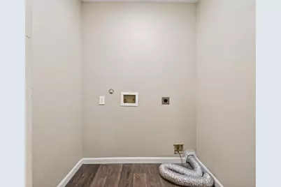 1708 Sycamore Avenue, Bay City, TX 77414 - Photo 15
