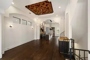 1057 W 24th St, Houston, TX 77008 - Photo 15