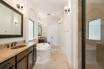 1057 W 24th Street, Houston, TX 77008 - Photo 27