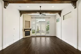 1057 W 24th St, Houston, TX 77008 - Photo 11