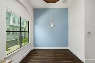 1057 W 24th St, Houston, TX 77008 - Photo 21