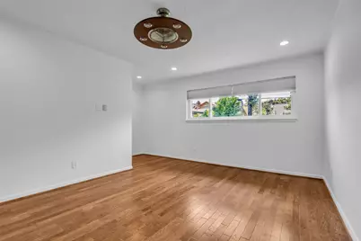 947 Thornton Road, Houston, TX 77018 - Photo 13