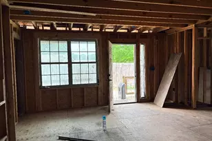 32 County Rd 3405, Cleveland, TX 77327 - Photo 15