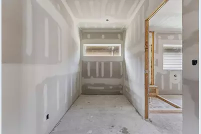 112 E 27th Street #B, Houston, TX 77008 - Photo 21