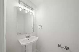 4007 New Orleans St, Houston, TX 77020 - Photo 13