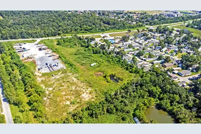 8929 C E King Parkway, Houston, TX 77044 - Photo 17