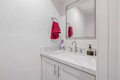 525 11th Street, Galveston, TX 77550 - Photo 11