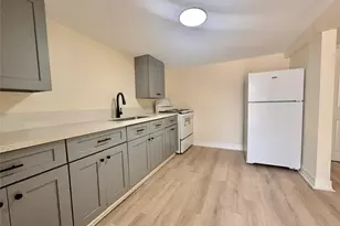 27 Norwood St, Houston, TX 77011 - Photo 19