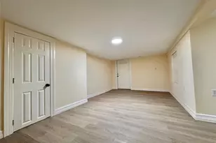 27 Norwood St, Houston, TX 77011 - Photo 11