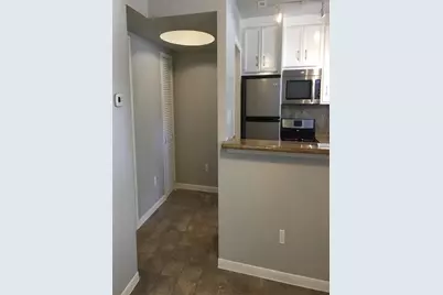 2801 Carrolton #7, Houston, TX 77023 - Photo 1