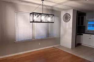 7034 Langdon Ln, Houston, TX 77074 - Photo 3