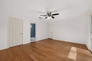 7034 Langdon Ln, Houston, TX 77074 - Photo 31