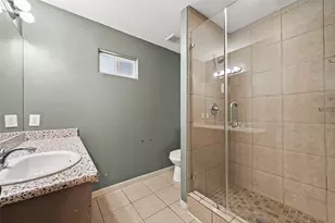 7034 Langdon Ln, Houston, TX 77074 - Photo 33