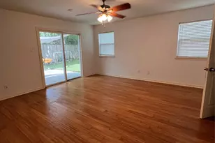 7034 Langdon Ln, Houston, TX 77074 - Photo 7
