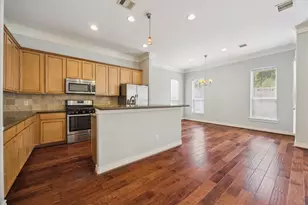 2619 Edgefield Lakes Dr, Houston, TX 77054 - Photo 3