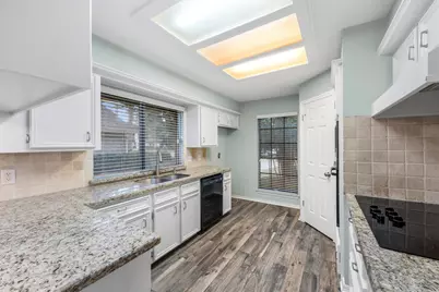 3922 Valley Haven Drive, Kingwood, TX 77339 - Photo 15