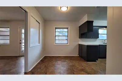 801 Rosewood Drive, Baytown, TX 77520 - Photo 9