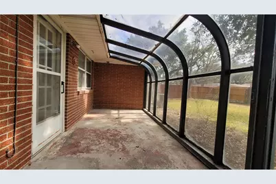 801 Rosewood Drive, Baytown, TX 77520 - Photo 27