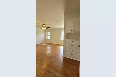 801 Rosewood Drive, Baytown, TX 77520 - Photo 19
