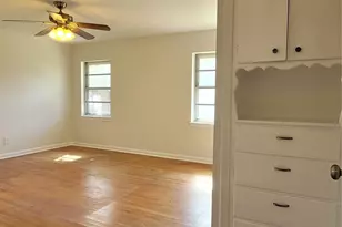801 Rosewood Dr, Baytown, TX 77520 - Photo 19