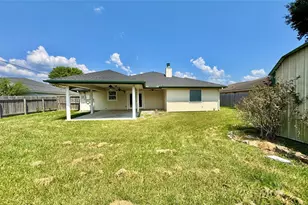 912 S 21st St, Nederland, TX 77627 - Photo 21
