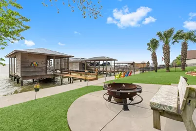 462 Bridgelanding, Onalaska, TX 77360 - Photo 33