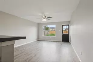 7638 Sunburst Trail Dr, Cypress, TX 77433 - Photo 5