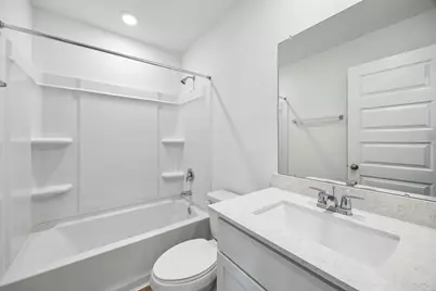 13735 Lago Vista Drive, Iowa Colony, TX 77583 - Photo 11