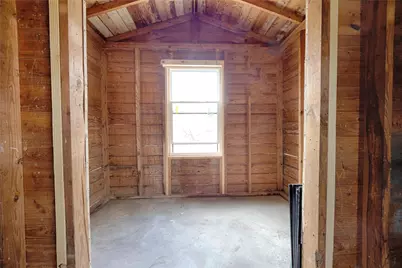 314 S Ridge Street, Hallettsville, TX 77964 - Photo 17