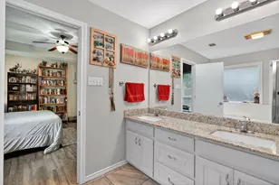 712 Aster Dr, College Station, TX 77845 - Photo 17