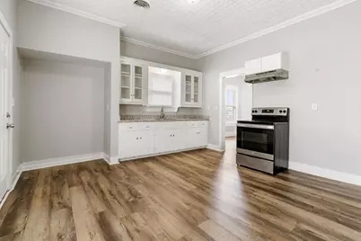 1211 W 2nd Street, Freeport, TX 77541 - Photo 13
