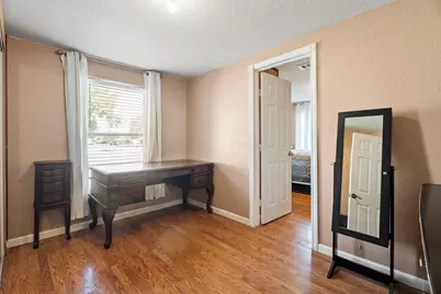 4514 E 24th E Street, Dickinson, TX 77539 - Photo 9