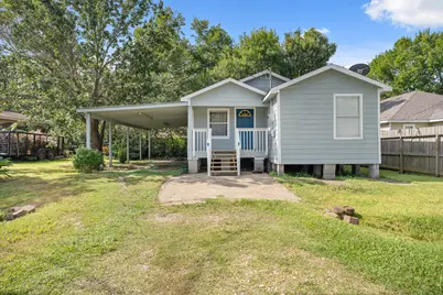 4514 E 24th E Street, Dickinson, TX 77539 - Photo 1