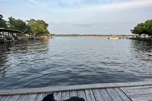 210 Willow Bend, Onalaska, TX 77360 - Photo 9