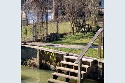 210 Willow Bend, Onalaska, TX 77360 - Photo 11