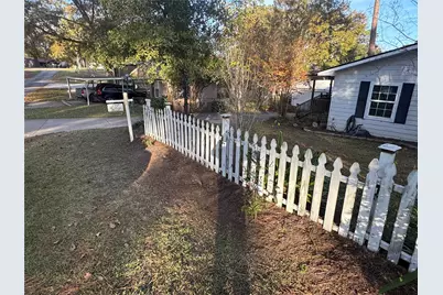 210 Willow Bend, Onalaska, TX 77360 - Photo 15