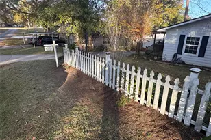 210 Willow Bend, Onalaska, TX 77360 - Photo 15