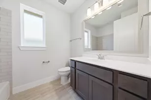 10025 Larkin Cv, Willis, TX 77318 - Photo 19