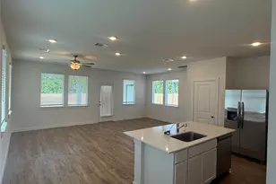 1910 Olivos St, Missouri City, TX 77459 - Photo 5