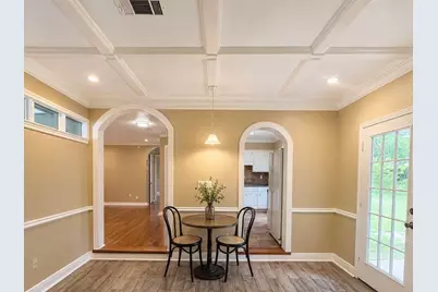 6605 Westview Drive, Houston, TX 77055 - Photo 7