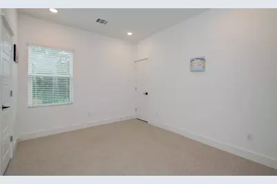 970 Highland Sound Lane, Houston, TX 77091 - Photo 21