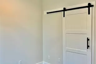 125 4th St, San Leon, TX 77539 - Photo 23