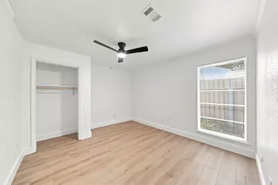 2413 Shadowdale Drive, Houston, TX 77043 - Photo 21